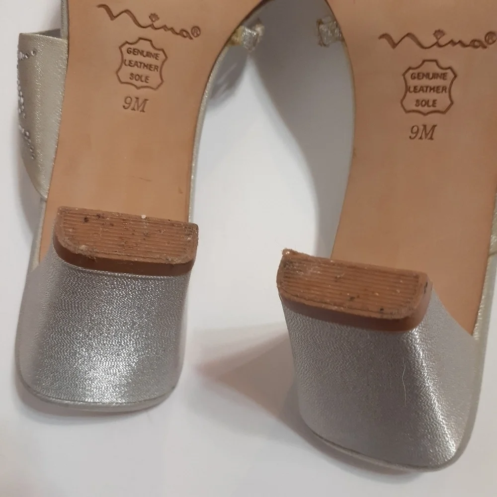 Nina Silver Rhinestone Dress Shoes High Heels Christmas Holiday NYE Party Size 9
